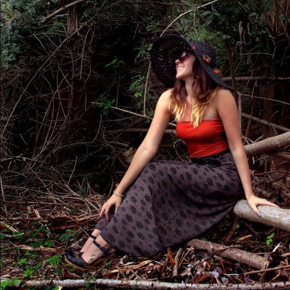 Vintage daisy print maxi